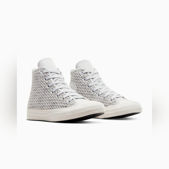 NWT, Converse Chuck Taylor All Star Crochet High Top Sneaker, SIZE 40 - Picture 5 of 11